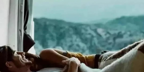 到底是什么维系着婚姻，又是什么导致婚姻的破裂？